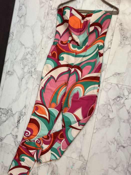 Страхотен вечерен гащеризон