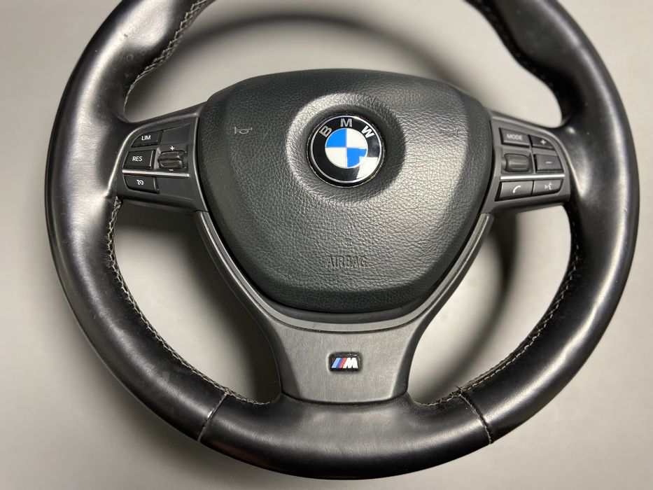 Volan M piele originala Bmw F10 F11 fara uzura 2010-2014