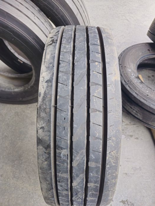 Anvelope 265 70 R 19.5 pt trailer si pentru direcție.
