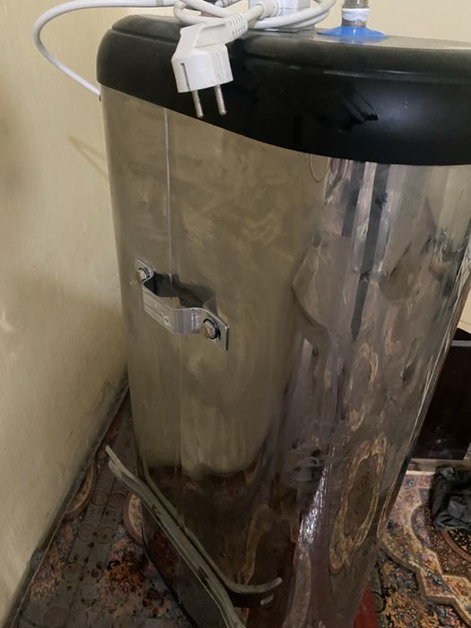 Прадаю титан Термекс 50 литров