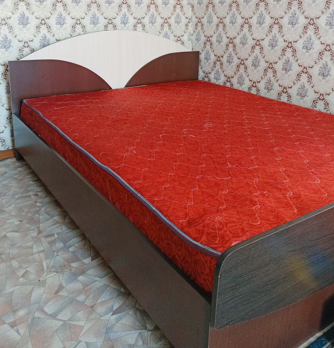 Продам срочно кровать