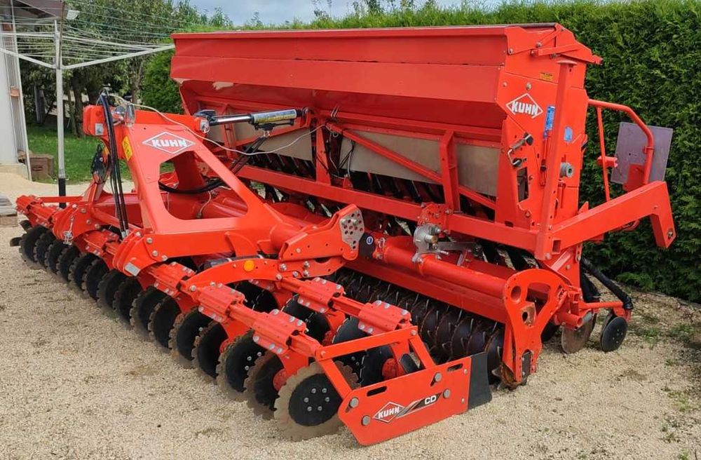 KUHN de 4 metri - Combinatie semanatoare