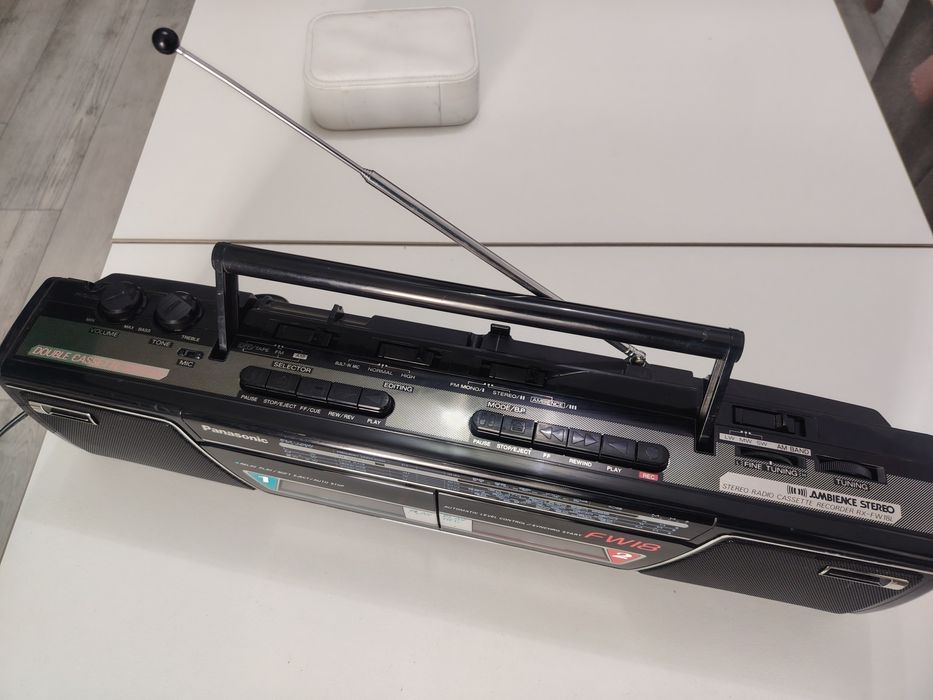 Dublu radiocasetofon Panasonic