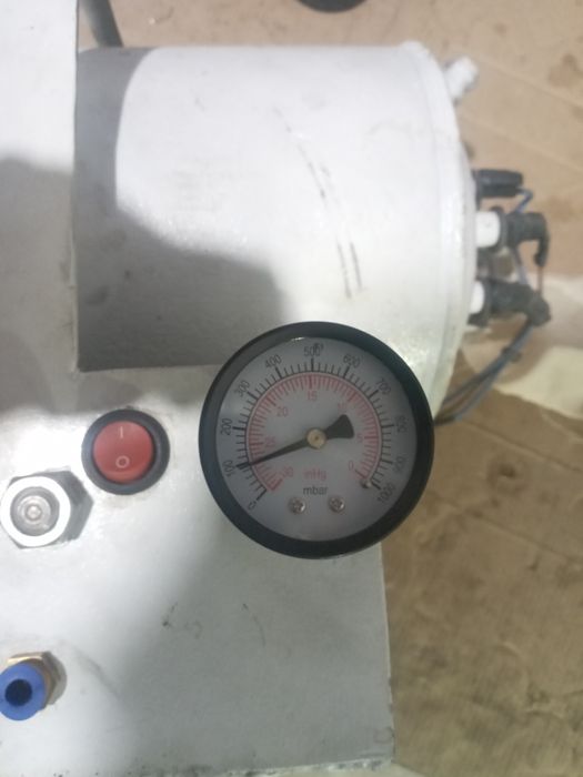 Вакуумный насос самодельный.