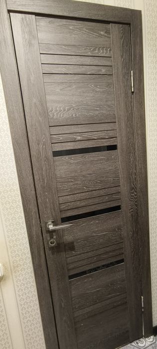 Продам двери межкомнатные Б/у 7шт