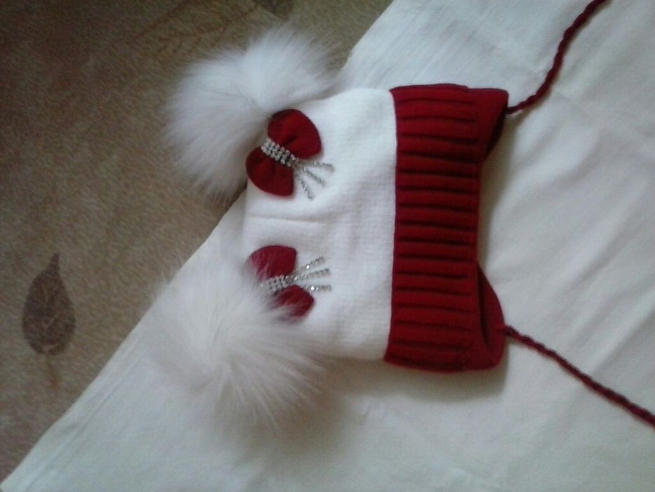 Новая шапочка на малышку