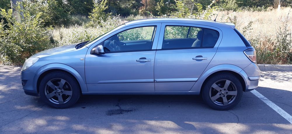 OPEL Astra 2008 — imagine 2