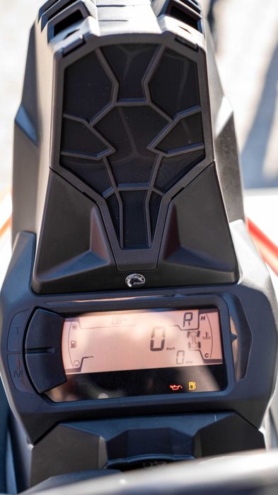 Can-Am Renegade X MR 1000R INT '25