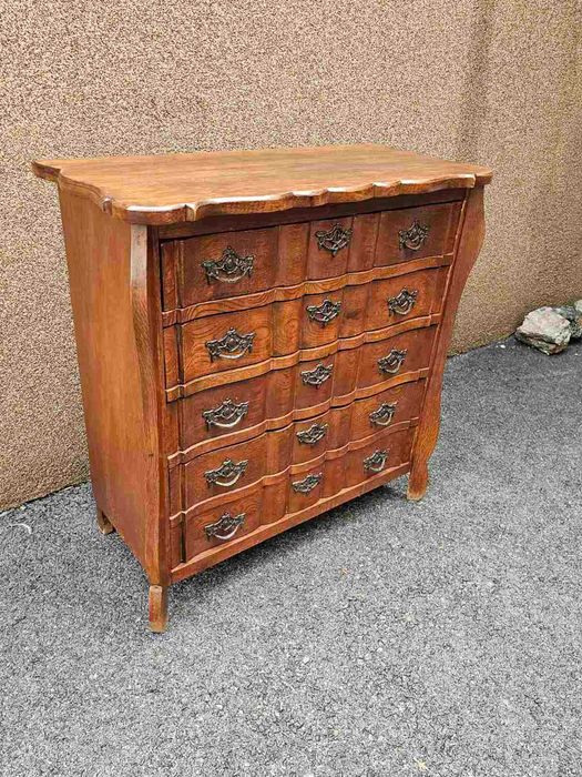 Холандски скрин с обков от месинг