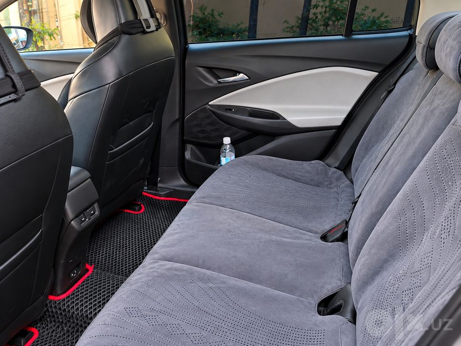 Chevrolet Onix Premier 2 AT Plus