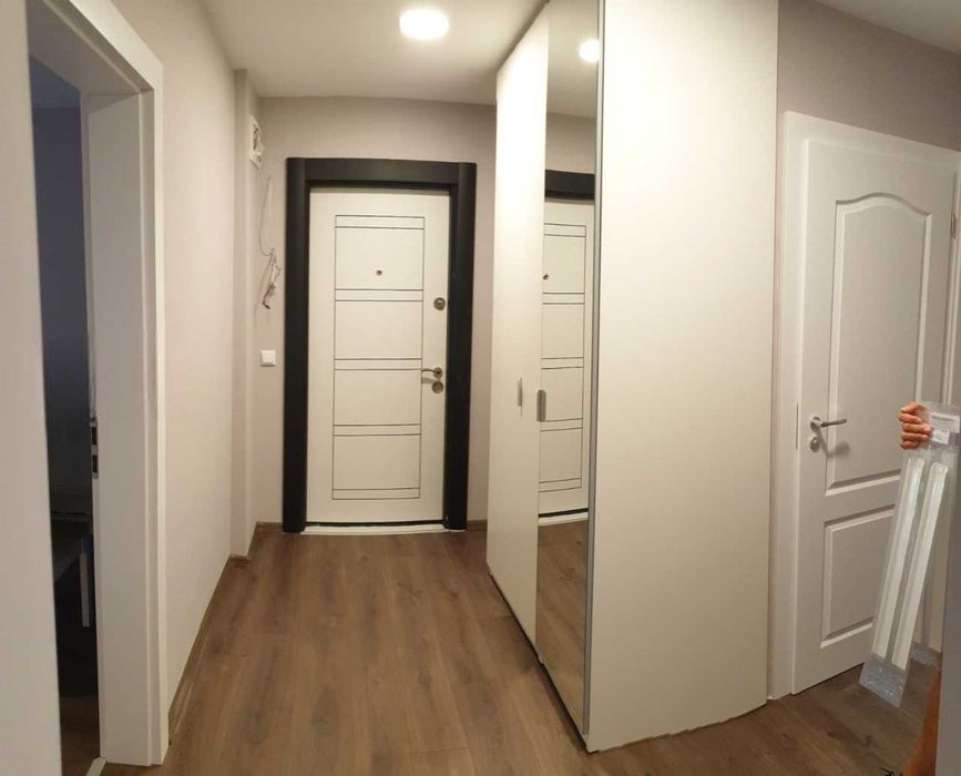 Дава се под наем Тристаен апартамент в София, Бъкстон - 87 кв.м за 760 € - Снимка #1