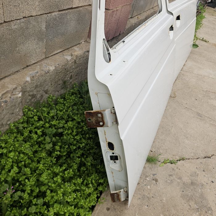 Двери на ниву урбан легенд