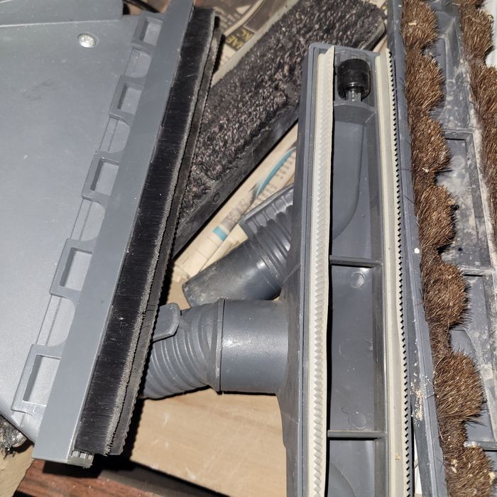 Перяща прахосмукачка.