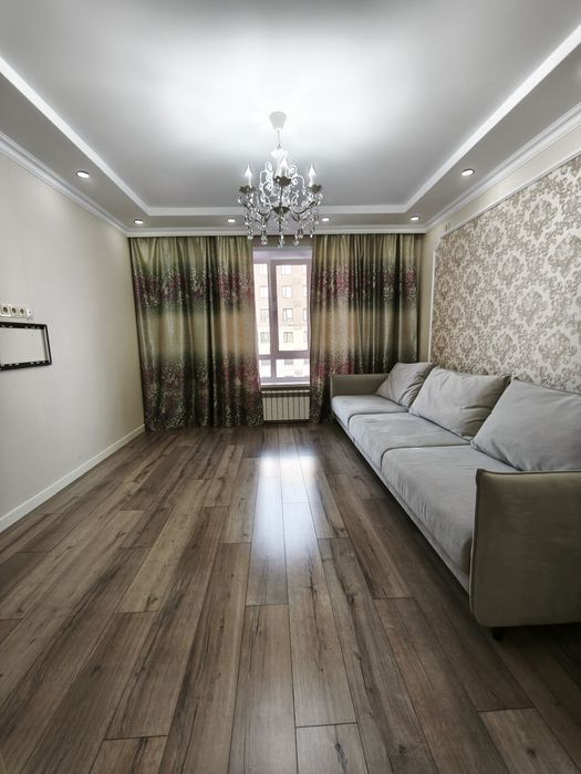 Продам квартиру 3х комнатную