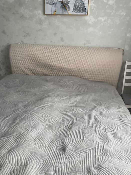 Продаётся кровать размером 180*200см