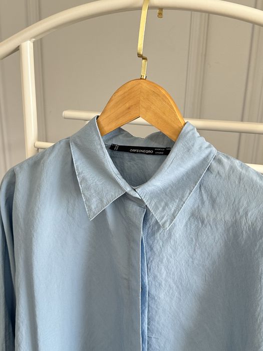 Рубашка голубая