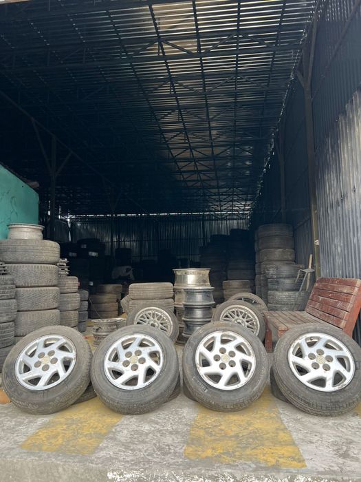 Продам диск оригинал 15 размер