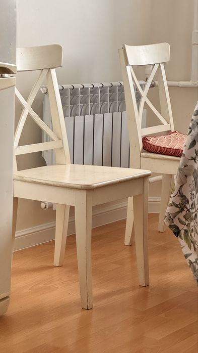 Продам стол и стулья Икеа (IKEA)