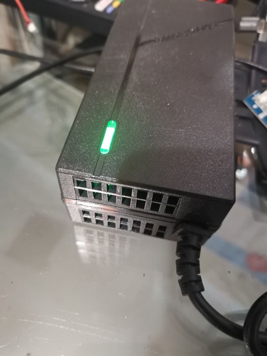 Incarcator trotineta bicicleta 12v 24v,29v 42v 48v 54.6v 58.8v 67.2v