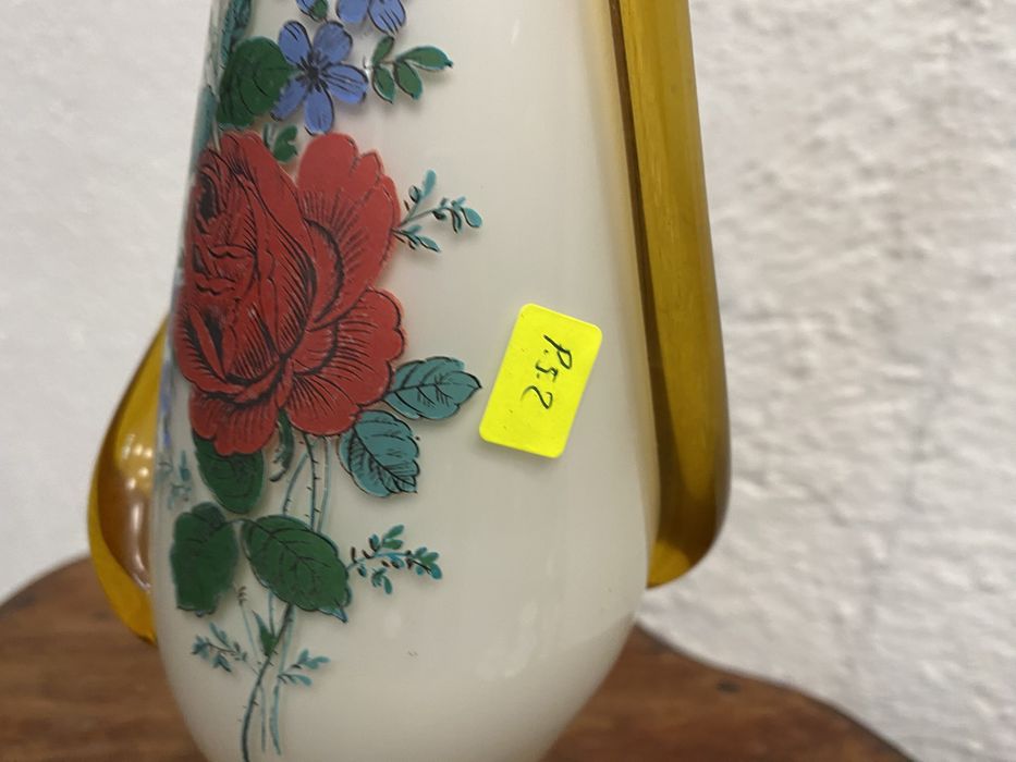 Италианска ваза от разтопено стъкло мурано