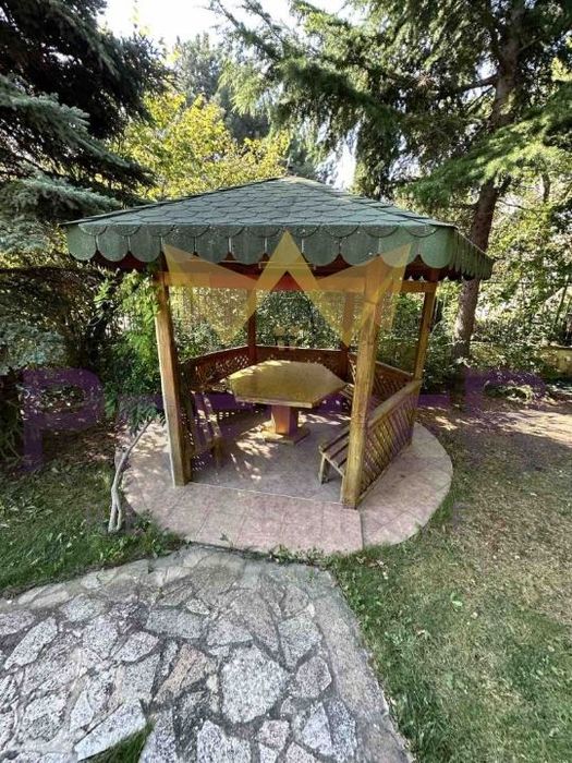 Дава се под наем Двустаен апартамент в Варна, м-т Св. Никола - 70 кв.м за 448.8 € - Снимка #10