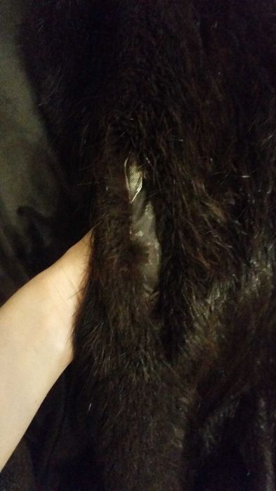 Шуба. Мех нутрия. С дефектом