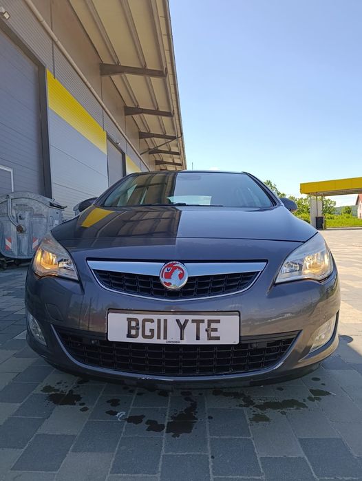 OPEL Astra 2011 — imagine 4