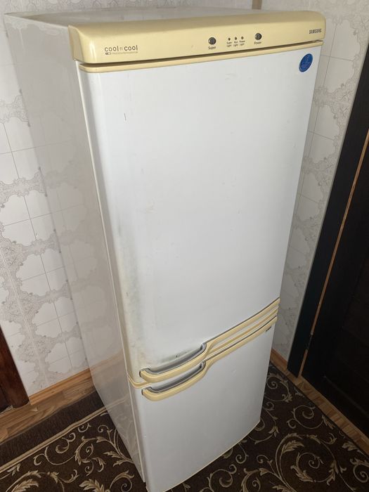 Холодильник продам
