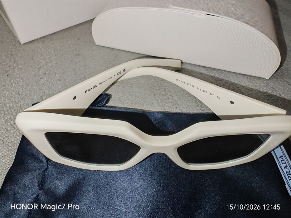 Ochelari de soare Prada