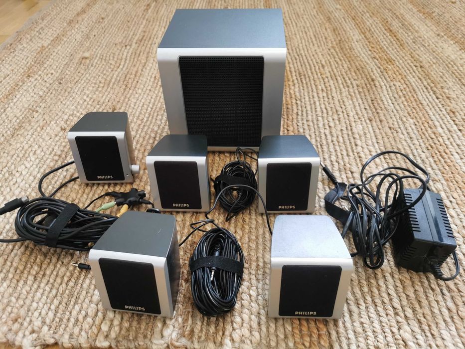 Sistem audio Philips 5.1 - boxe + subwoofer
