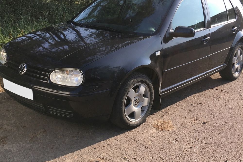 Volkswagen golf 4