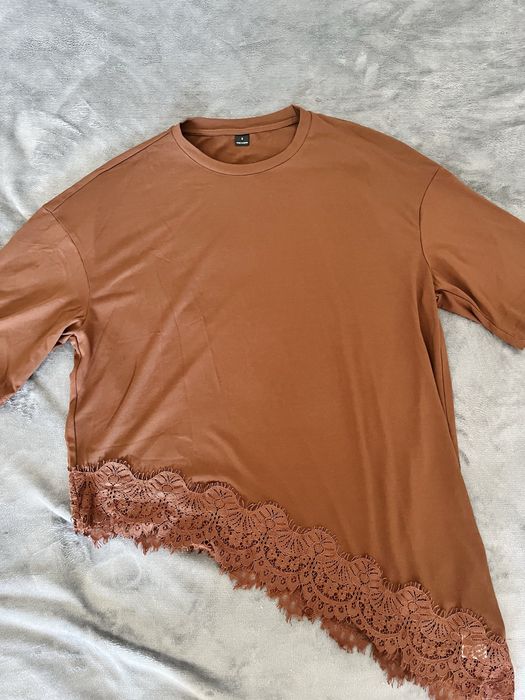 Tricou nou oversize cu dantela