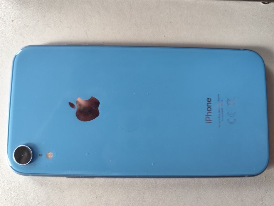IPhone Xr turcoaz