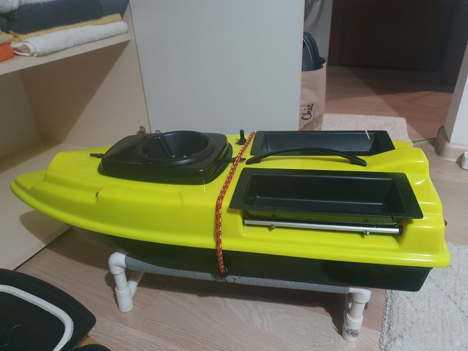 barca plantat 4s, navomodel plantat4s