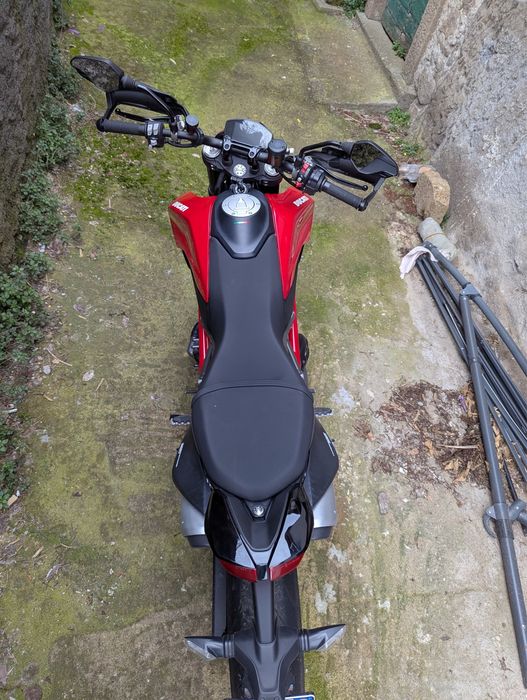 Ducati Hypermotard 950 2022