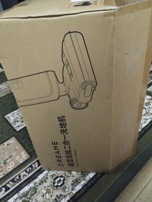 Продам почти новый моющий пылесос 2 в 1