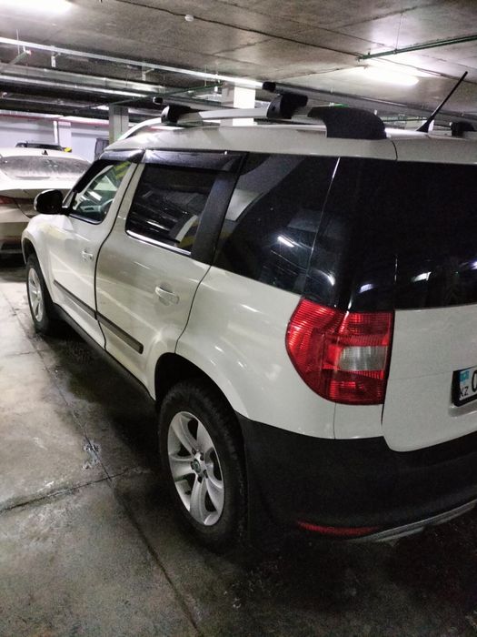 Skoda Yeti 2012год