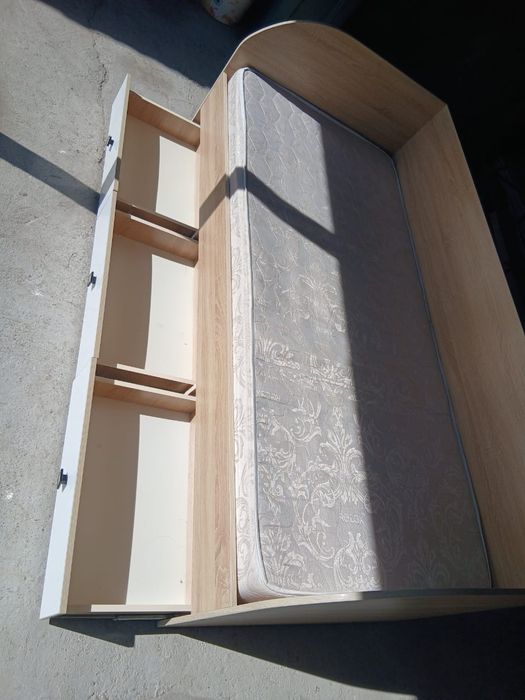 Продается кровать!