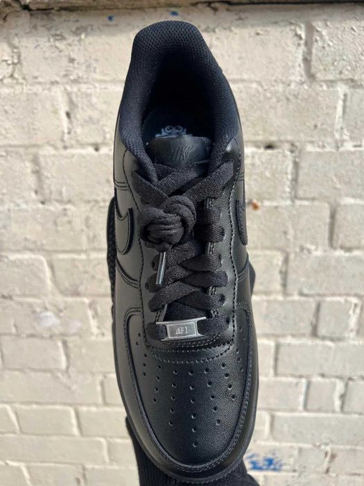 BEST-SELLER! Nike Air Force 1 Black номерации - от/до 36-47 Бяло