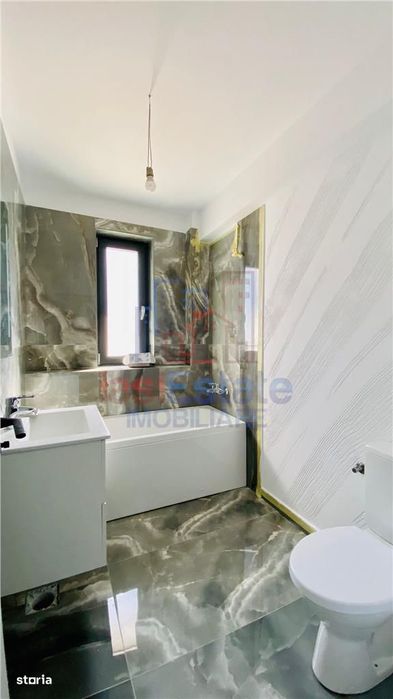 Apartament 2 camere Decomandat Manta rosie Hlincea Direct Comision 0