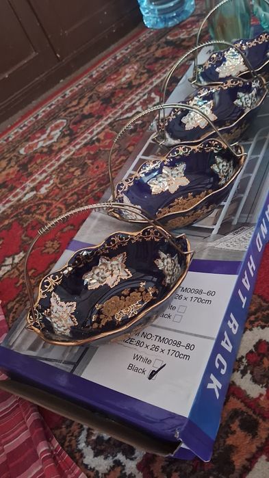 Посуда кухонная,ваза