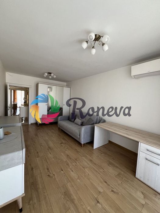 Продава се Тристаен апартамент в Варна, Операта - 150 кв.м за 2241 €/кв.м - Снимка #9