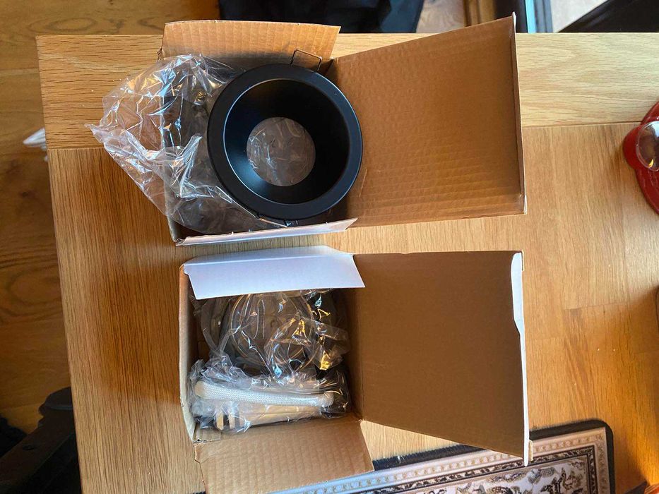 Лунички за баня черни Rendi Light Studio