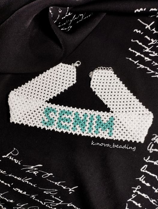 Украшения чокеры из бисера