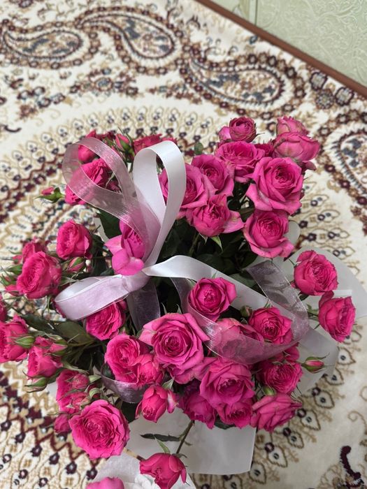 Цветы гүл сатылады