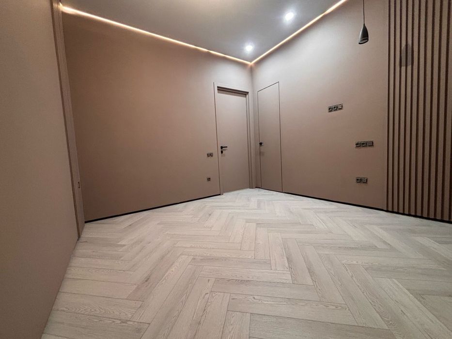 Левкас покраска обои , под ключ