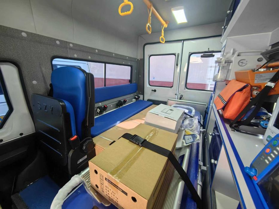 Машина скорой помощи внедорожник BAW Warrior Ambulance/ бензин/ заказ