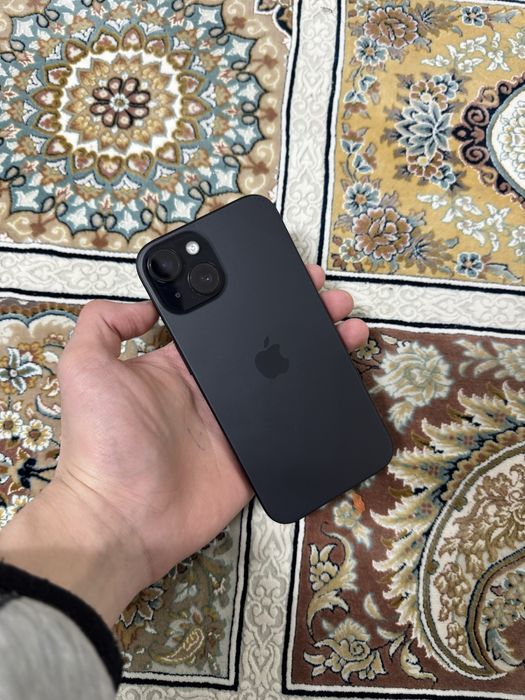 Срочно продам айфон 15