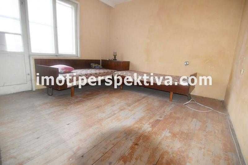 Продава се Многостаен апартамент в Пловдив, Коматево - 160 кв.м за 825 €/кв.м - Снимка #4