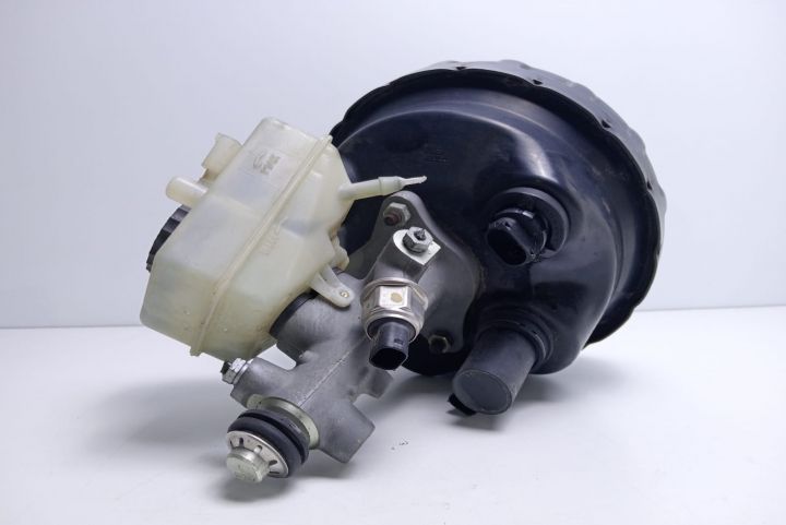 Tulumba servofrana cu pompa centrala A0054304730 Mercedes-Benz C-Clas